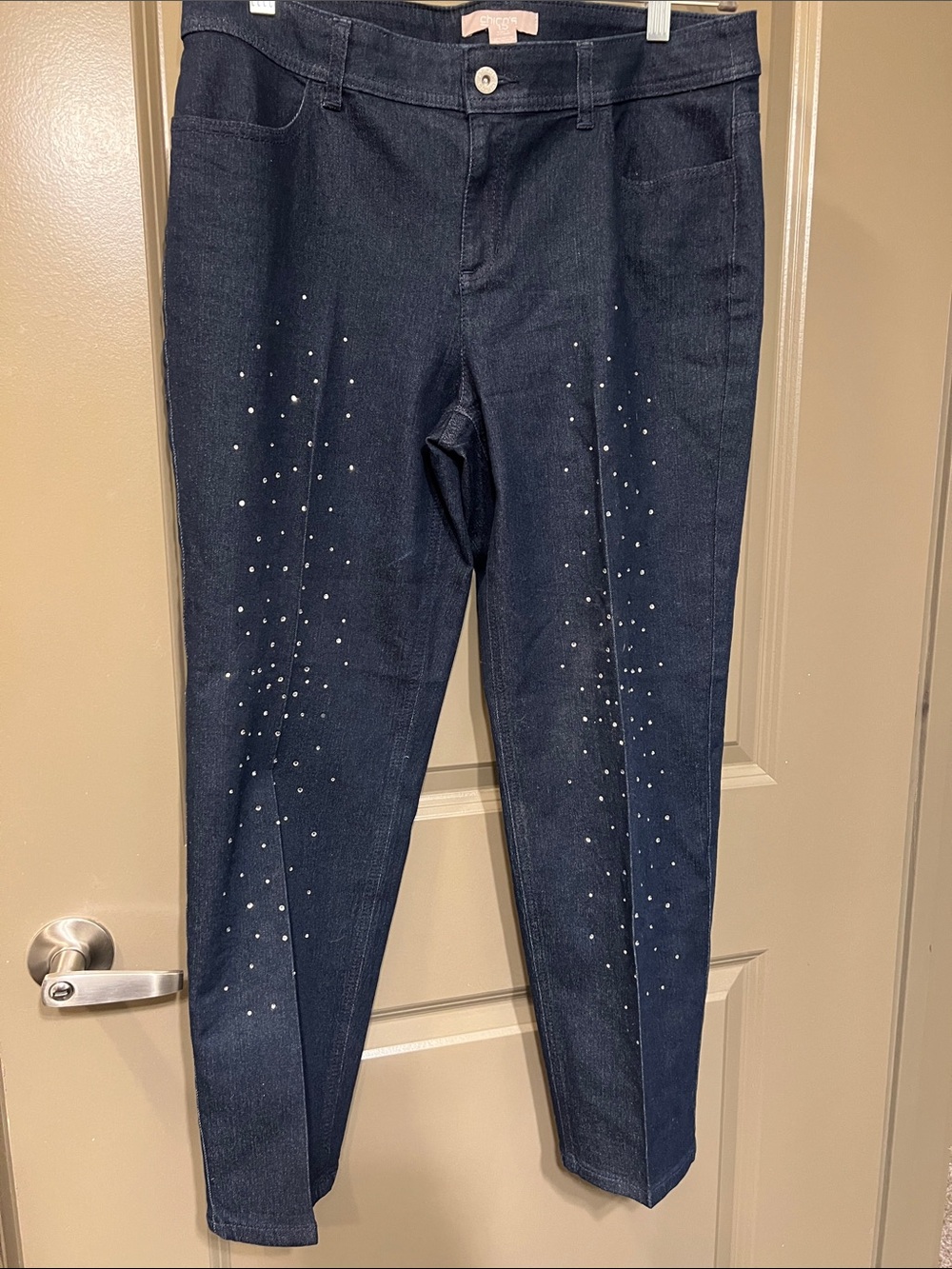 Chico's Size 1.5 Dark Blue Straight-Leg Jeans with Rhinestone Detail NEW W/O tag